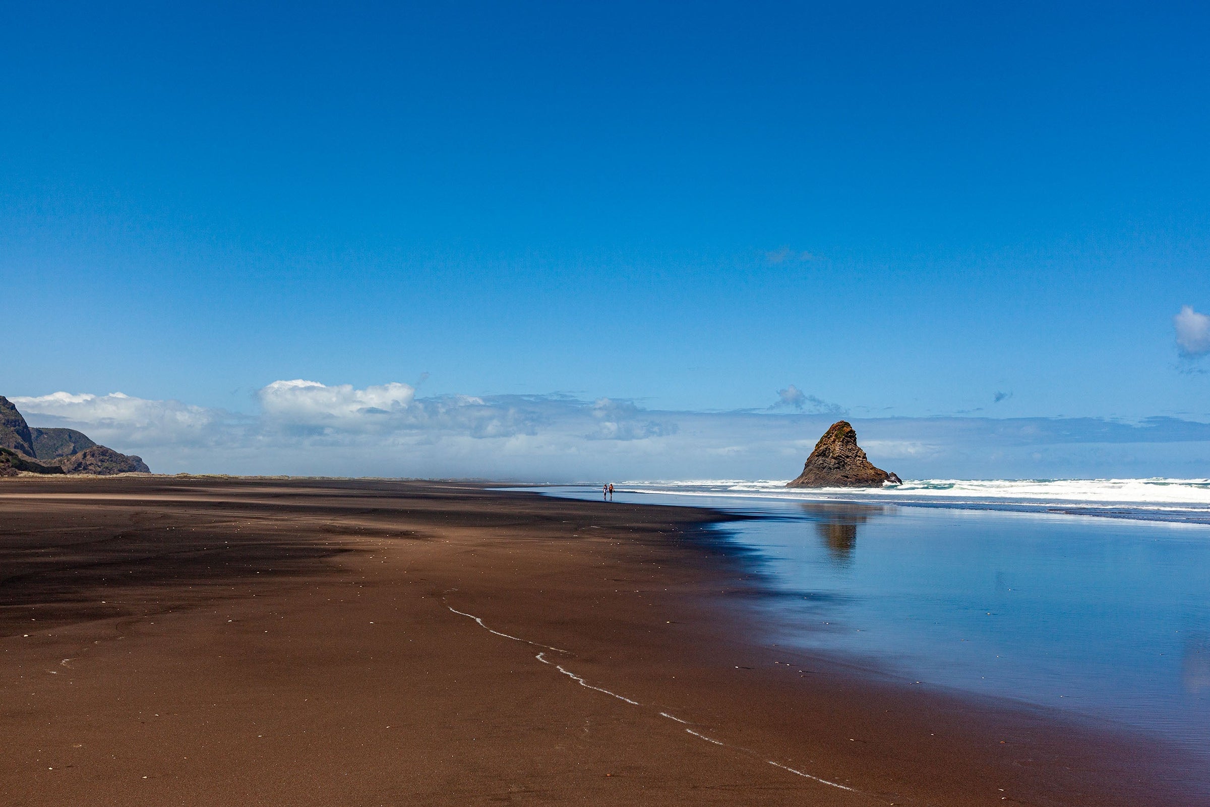 Karekare Beach 02